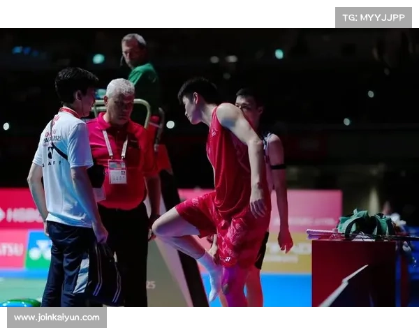 李诗沣因伤退赛日本公开赛 无缘晋级赛场遗憾告别 李诗沣因伤退赛日本公开赛 无缘晋级赛场遗憾告别